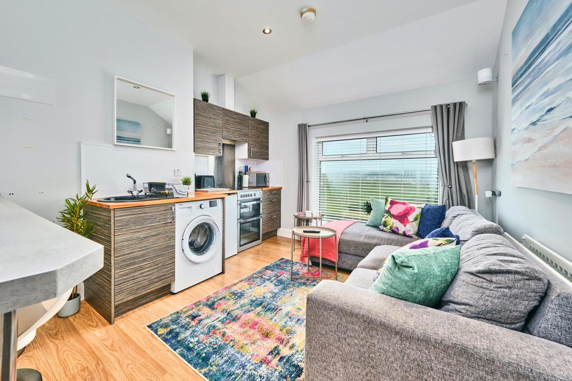 5 West Beach - Portrush By The Sea Exterior photo